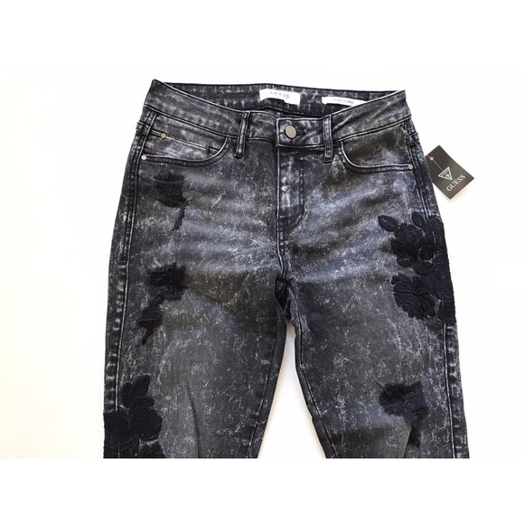 Guess Women’s Mid Rise sexy Curve Skinny Jeans Black Destroy Embroidered Size 27 - Picture 8 of 12